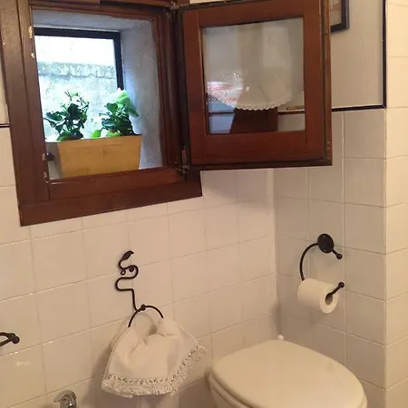 Michelangeli-private Parking