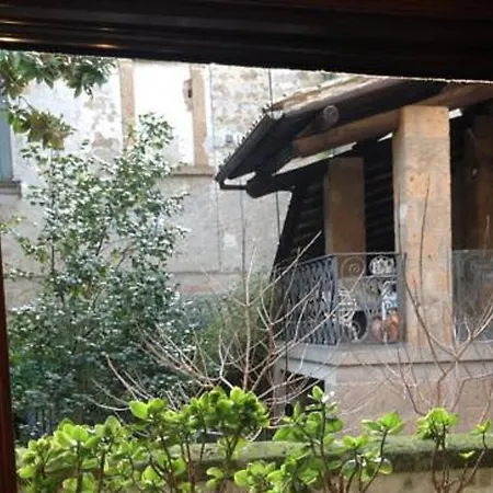 Michelangeli-private Parking