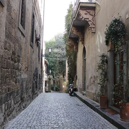 Apartamento Michelangeli-private Parking Orvieto