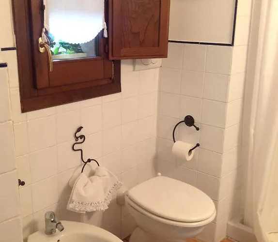 Michelangeli-private Parking * أورفييتو